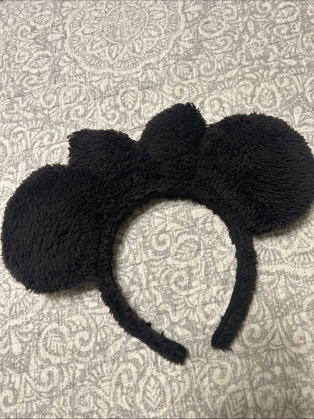 Black Fuzzy Bow Ear Headband Like New